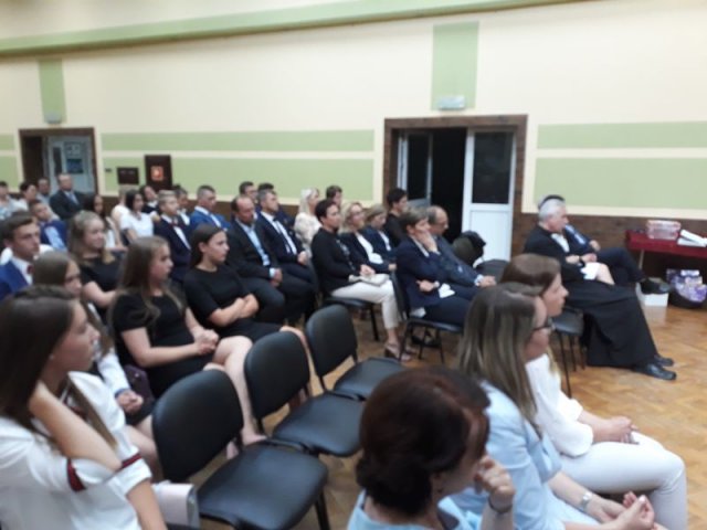 Klasy_3_2017_2018_GIM_006