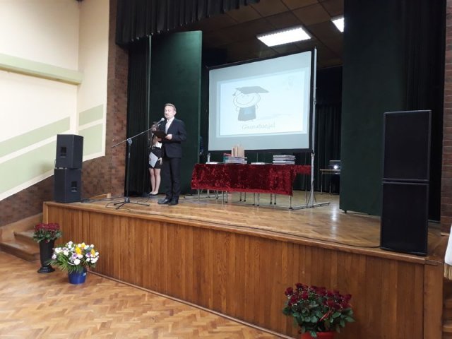 Klasy_3_2017_2018_GIM_008