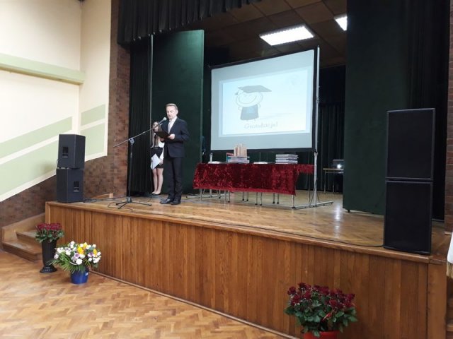 Klasy_3_2017_2018_GIM_009