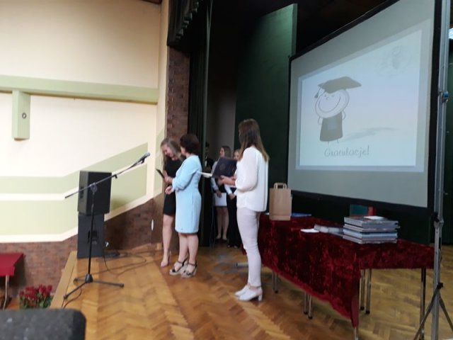 Klasy_3_2017_2018_GIM_082