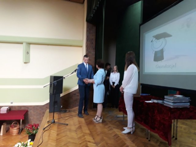 Klasy_3_2017_2018_GIM_095