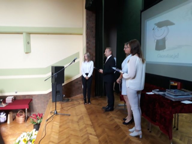 Klasy_3_2017_2018_GIM_105