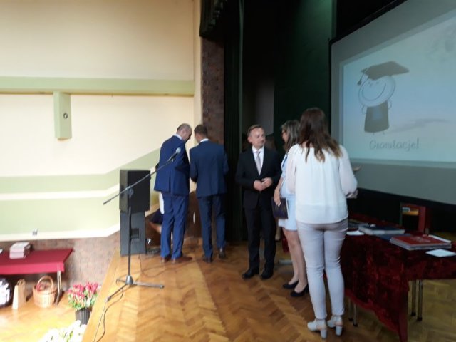 Klasy_3_2017_2018_GIM_120