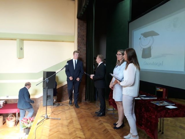 Klasy_3_2017_2018_GIM_129