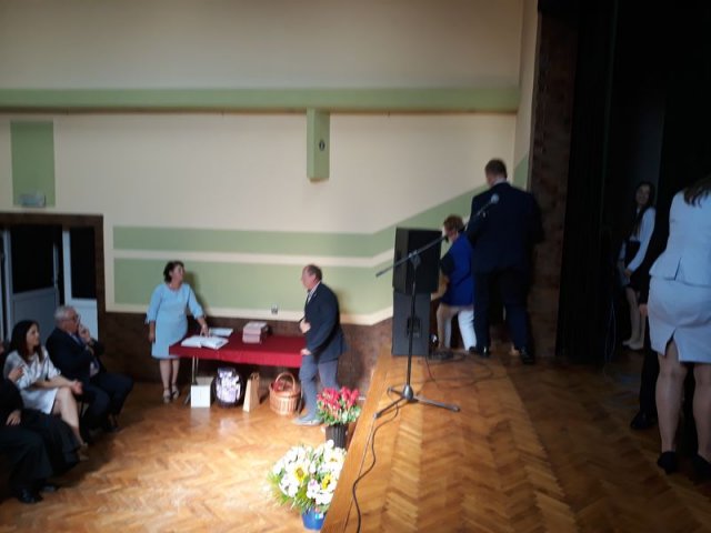 Klasy_3_2017_2018_GIM_137