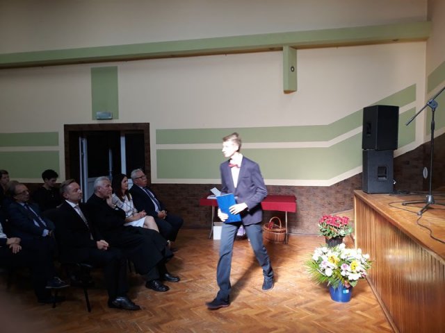 Klasy_3_2017_2018_GIM_181