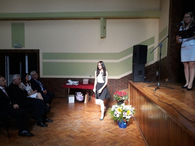 Klasy_3_2017_2018_GIM_185