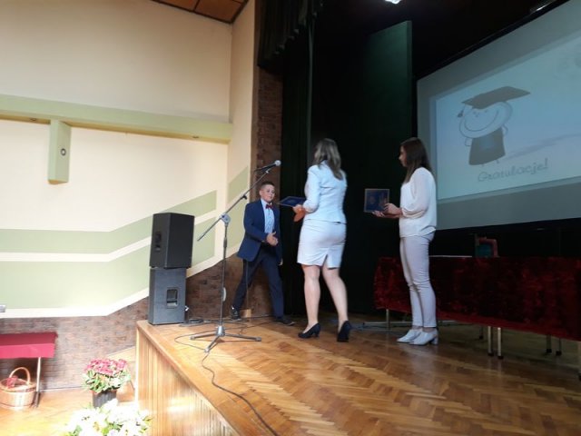 Klasy_3_2017_2018_GIM_186