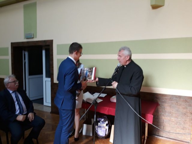 Klasy_3_2017_2018_GIM_218