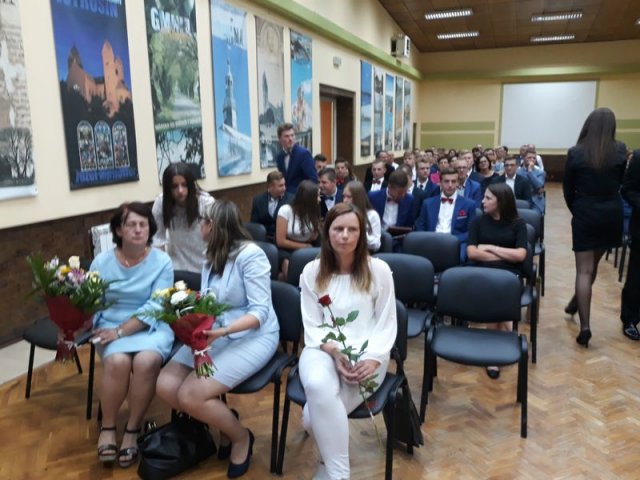 Klasy_3_2017_2018_GIM_244