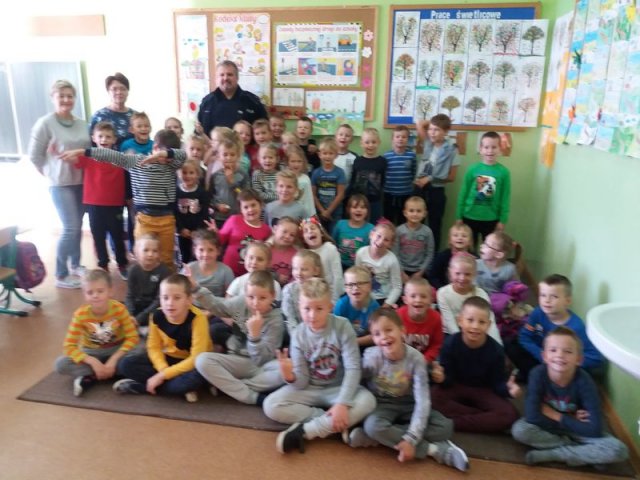 policjant_1a_1b_2018_04