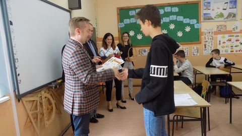 As piątych i siódmych klas 2018