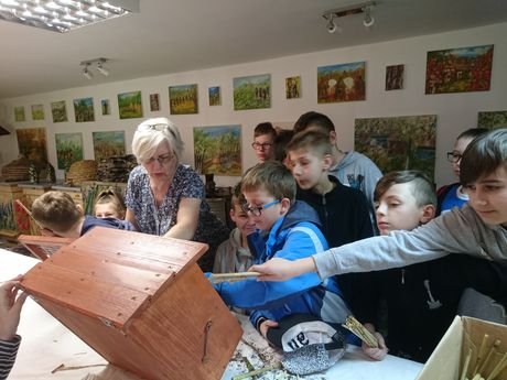 Wycieczka do zagrody Pszczółki przyjaciółki