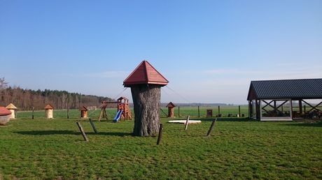 Wycieczka do zagrody Pszczółki przyjaciółki